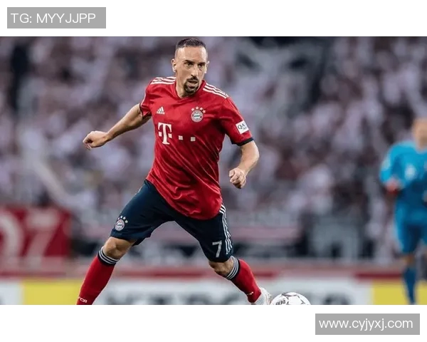 全球著名足球明星名字汇总与成就解析,带你了解足坛传奇人物的辉煌历程