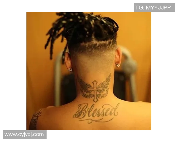 巴西足球明星内马尔的纹身艺术与背后故事揭秘